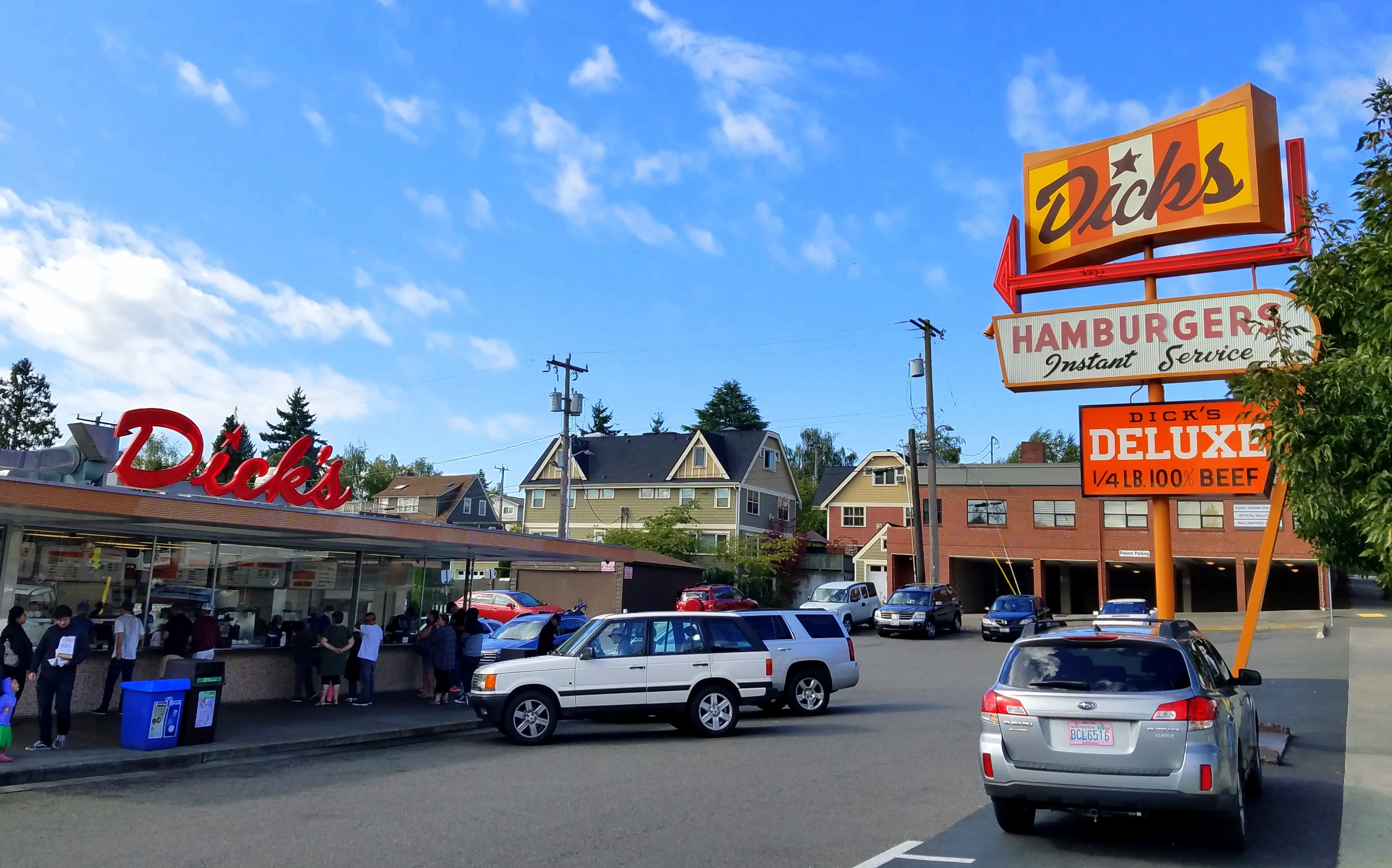Photo of Dick's Drive-In (Wallingford), a Burgers restaurant in Seattle
