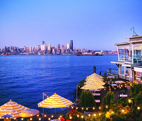 Photo of Salty's on Alki Beach, a Seafood restaurant in Seattle